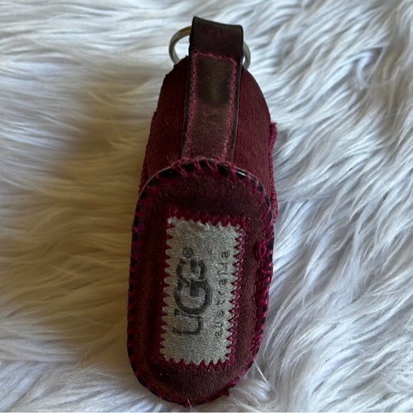 Vintage Ugg Boot Keychain - Picture 5 of 12